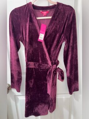 NWT Lilly Pulitzer Maroon Velvet Long Sleeve Side Tie Karlie Wrap Romper Size M